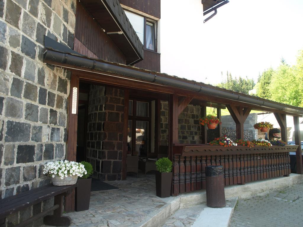 Penzion Janosik Ždiar Exterior foto